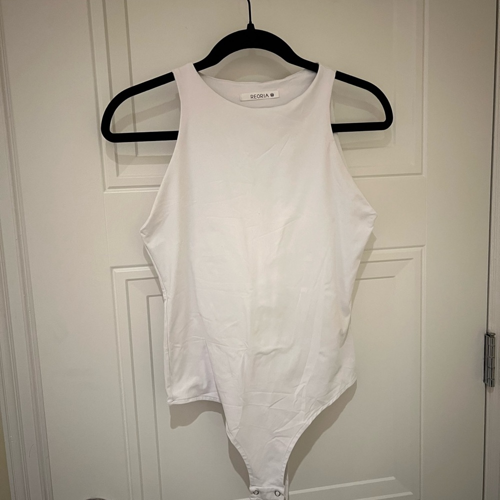 White Sleeveless Women's Top